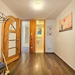 Sky View Апартаменты *